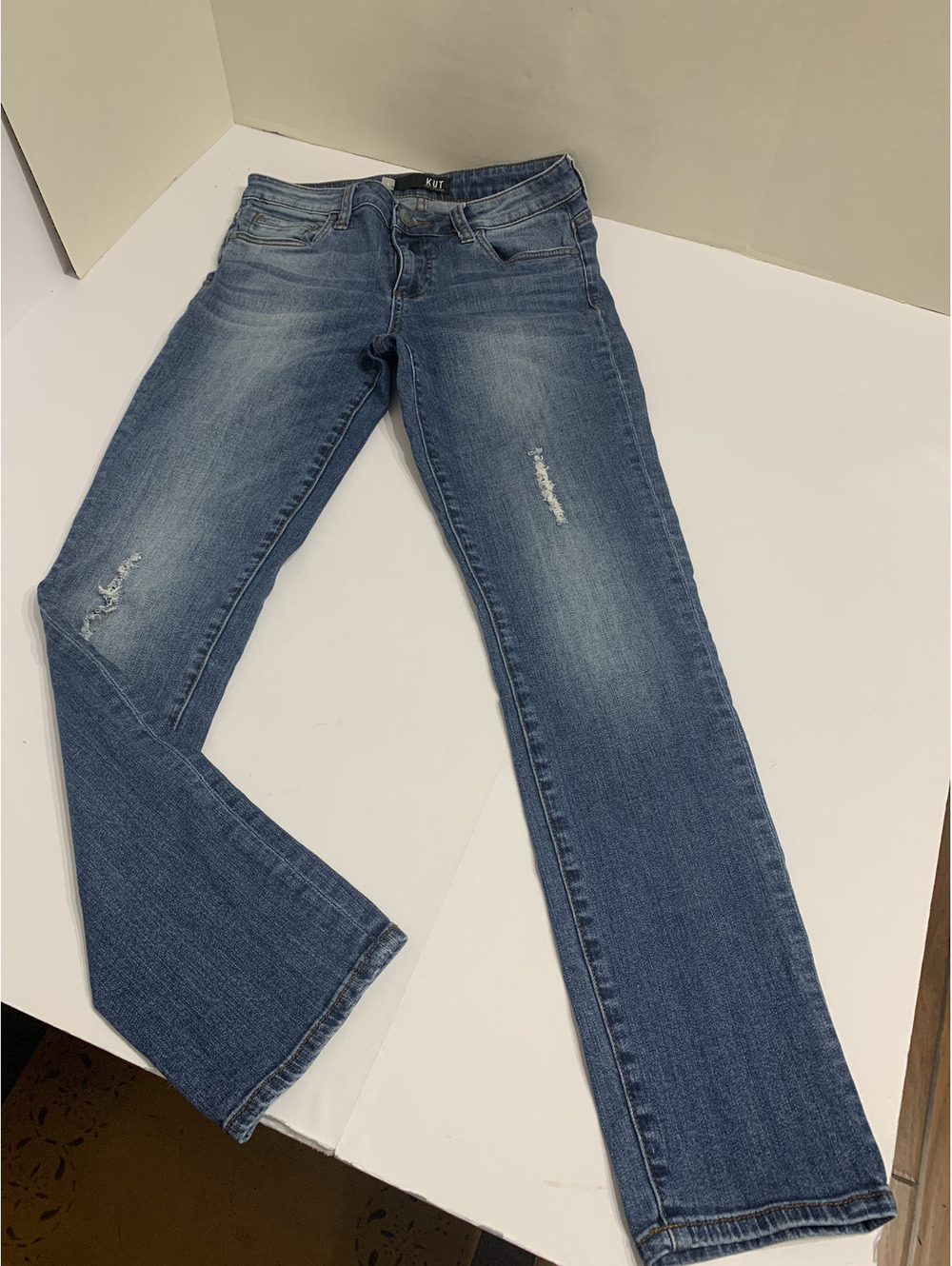 Women's Jeans Kut From the Kloth Size 4 Medium Wash Distressed